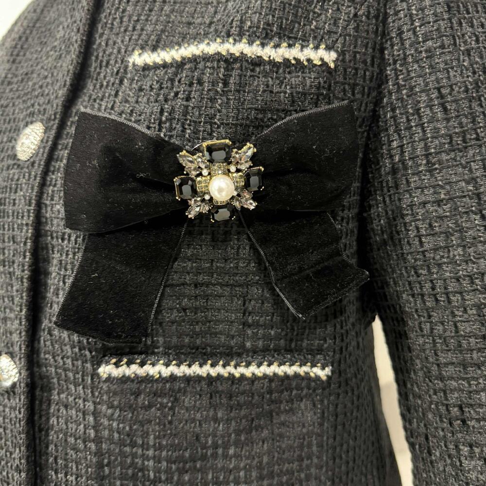 Avec Les Filles Tweed Crop Jacket Career Black Velvet Bow Trim Women’s Small NWT - Picture 12 of 16